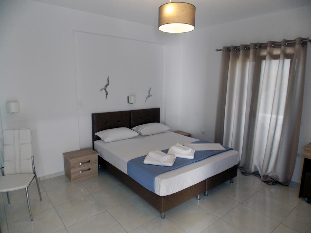 Aspous Studios And Rooms Σκύρος Εξωτερικό φωτογραφία