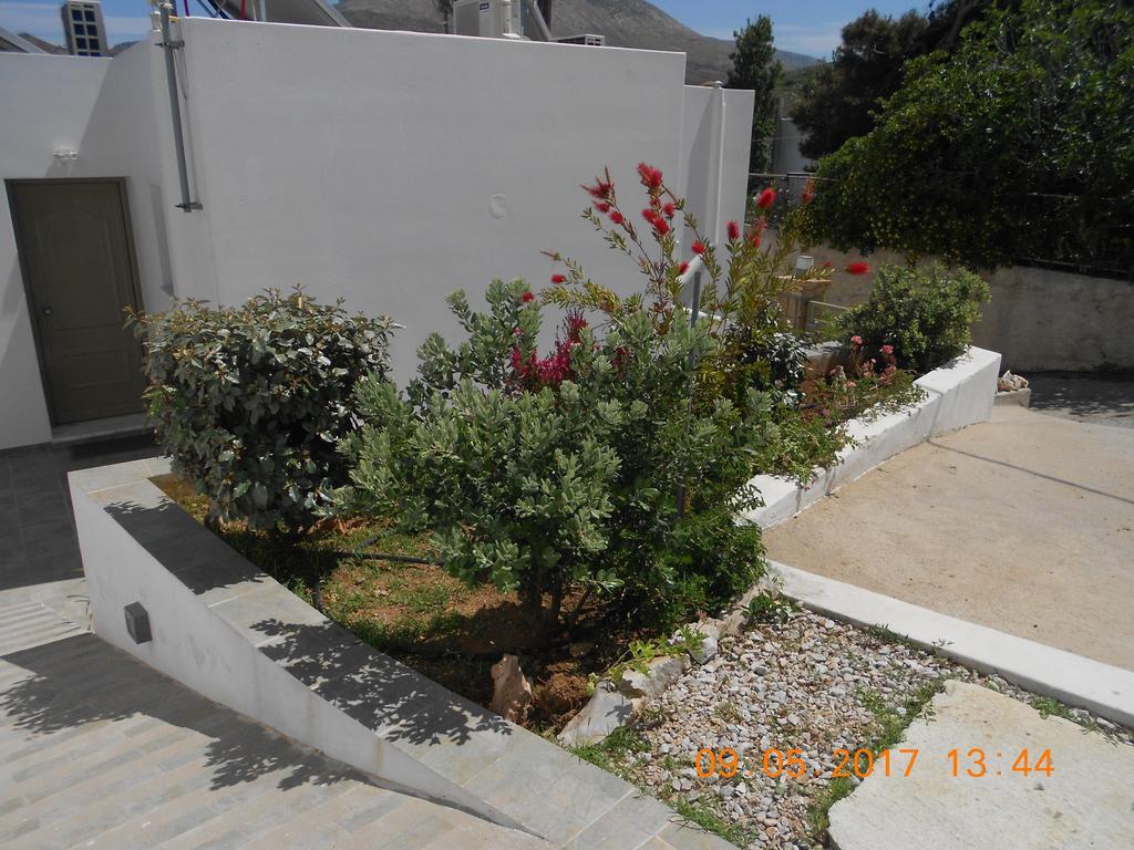 Aspous Studios And Rooms Σκύρος Εξωτερικό φωτογραφία